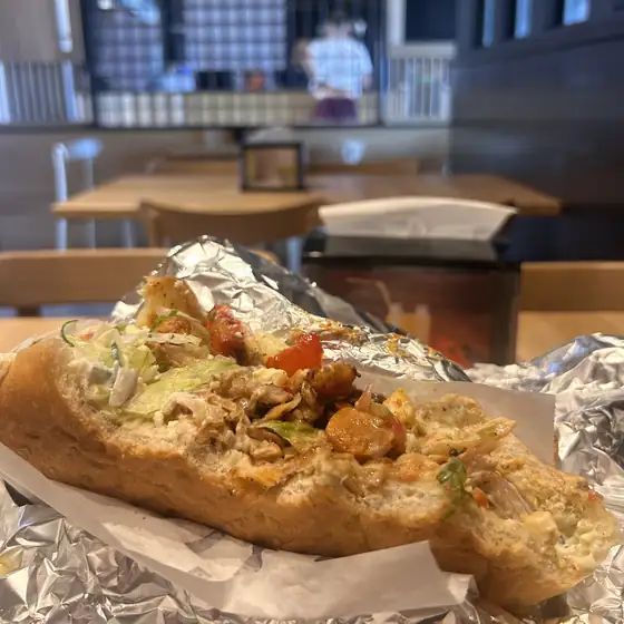Kebab w bułce na wynos